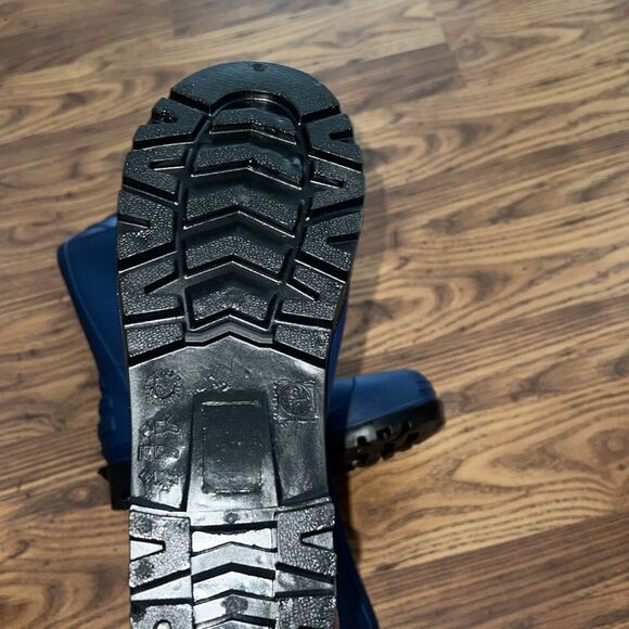 Hisea men's boots - Picture 2 of 2